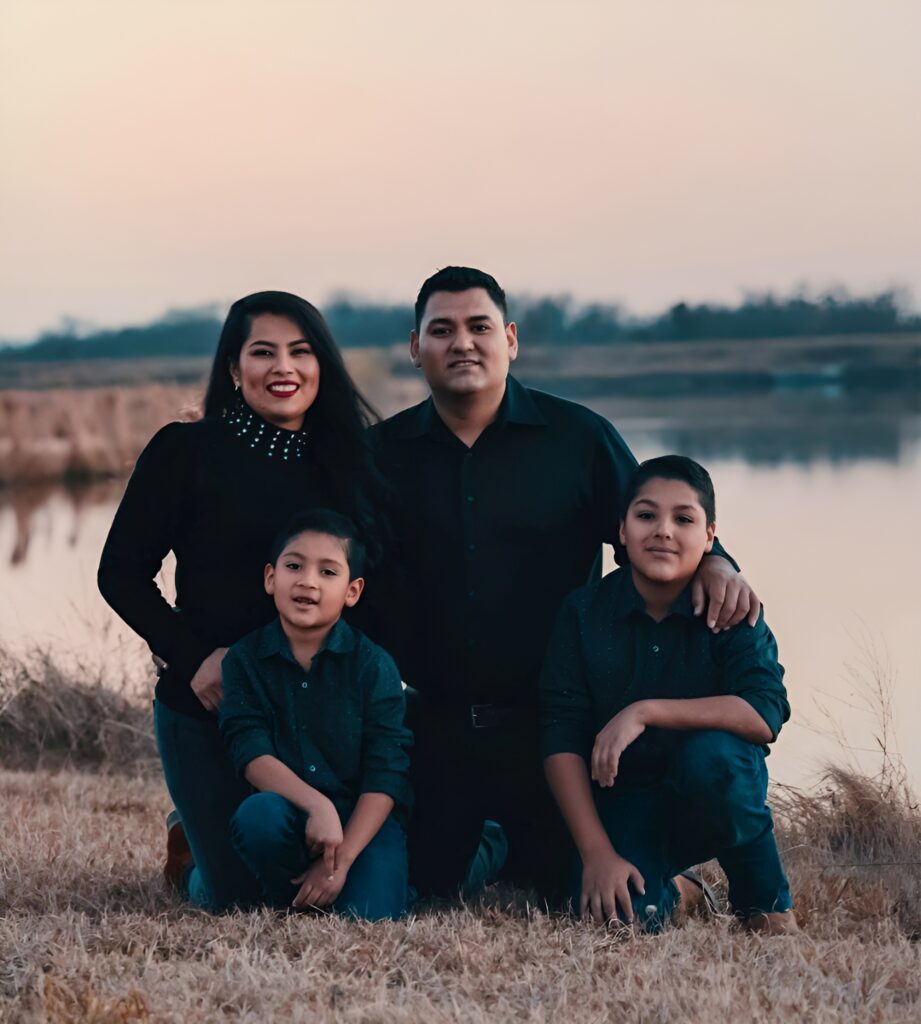 Equipo de Quetzal Taxes — representación de confianza en auditorías del IRS en Greenville, SC desde 2002